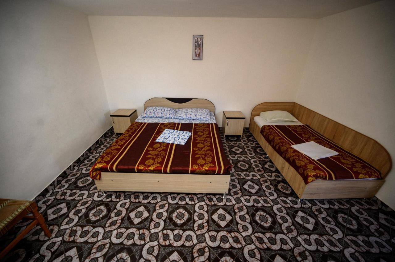 Vila Dora Costinesti Luaran gambar