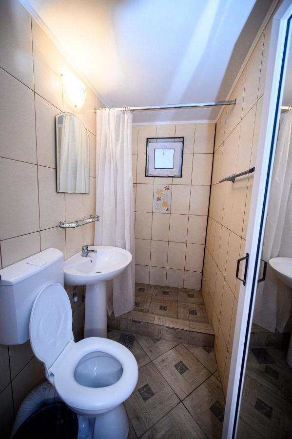 Vila Dora Costinesti Luaran gambar